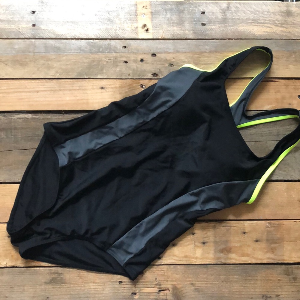 Swimsuit Bathing Suit One piece M